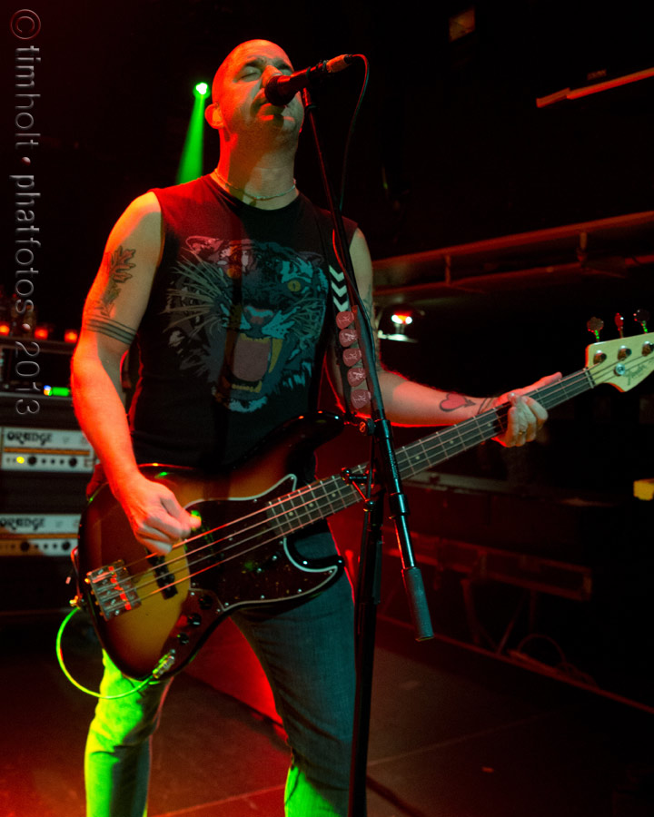 08-Alkaline_Trio_AT-IA-103