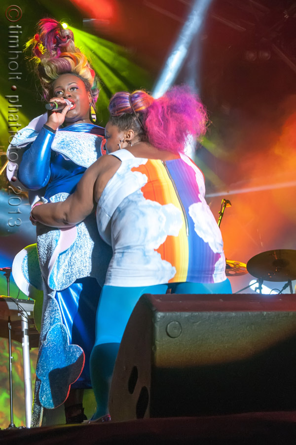 34-Basement_Jaxx_BJ-SH-348