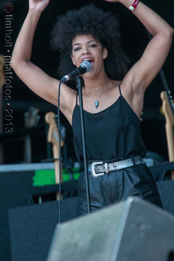 22-Deaf-Havana-DH-HR-126