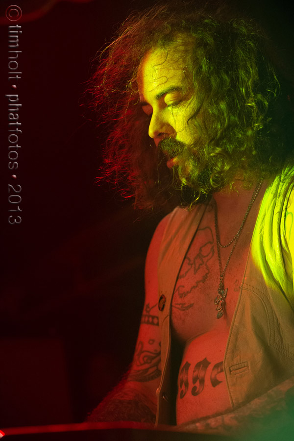 21-Drowning_Men_DM-IA-208