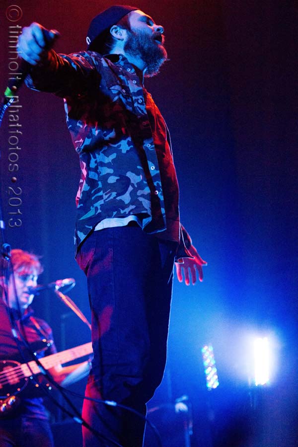 04-Enter-Shakira-ES-VW-075