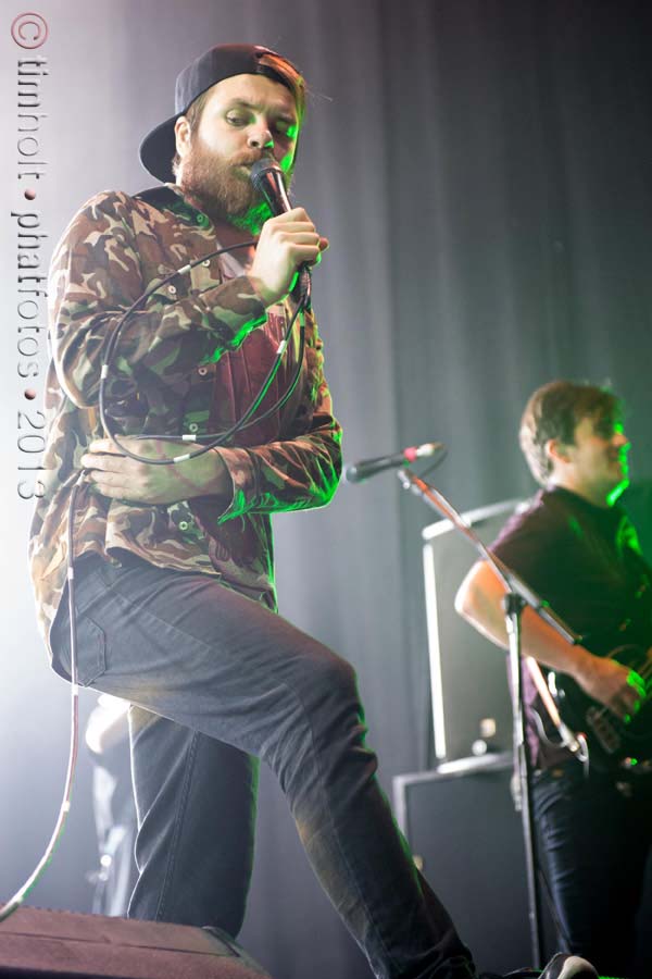 10-Enter-Shakira-ES-VW-117