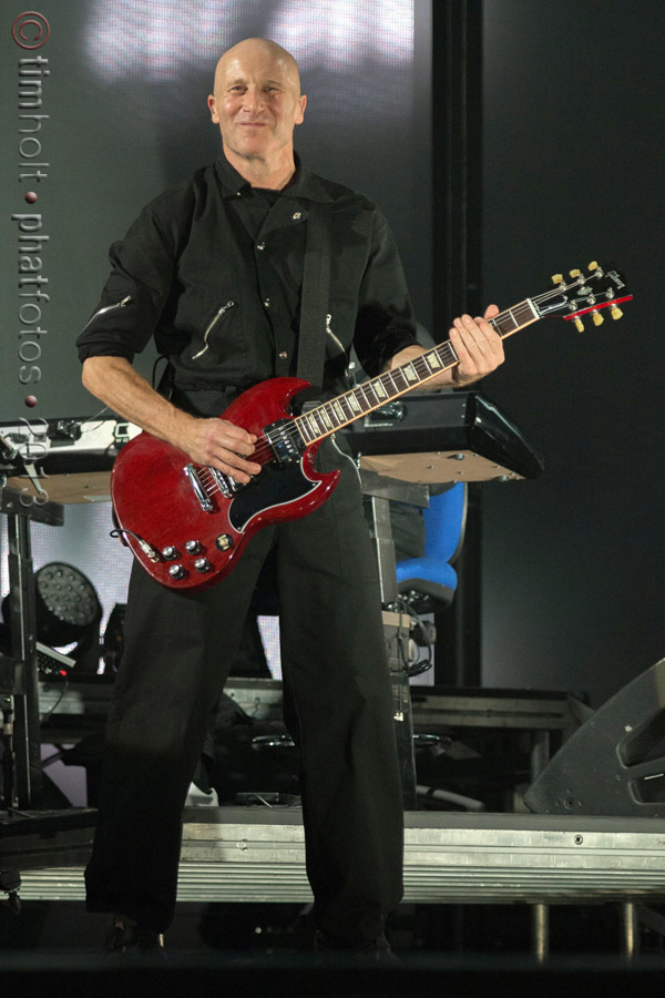 10-Peter-Gabriel-PG-O2-141