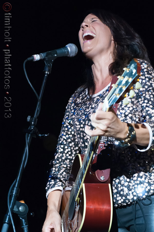 12-Jill_Johnson_JJ-SB-135