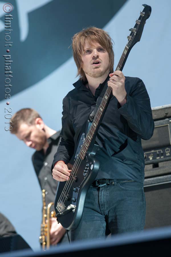 01-Kasabian-KS-HR-093