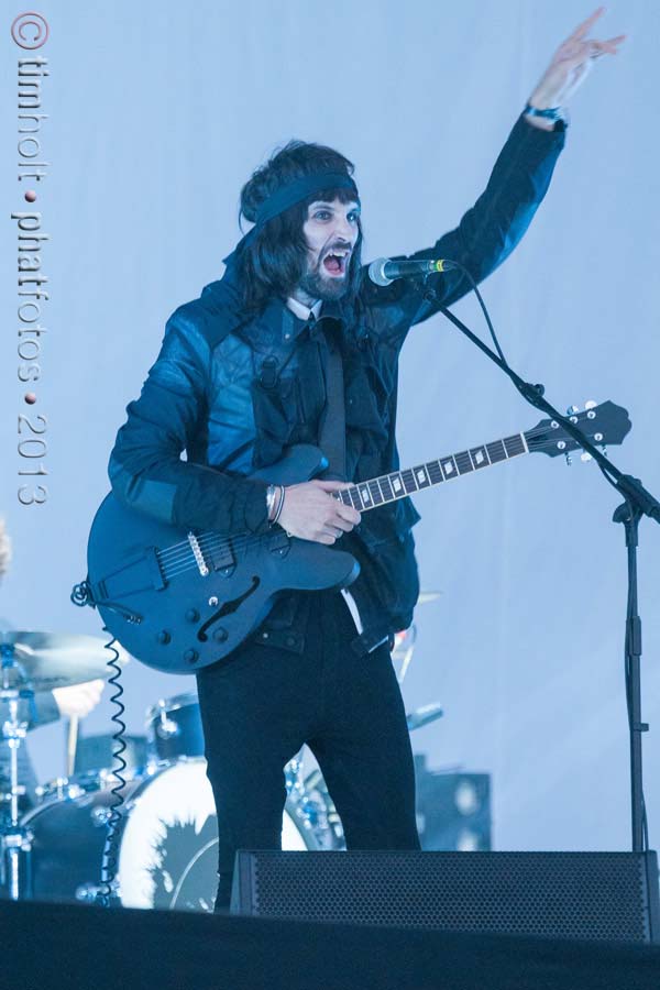 32-Kasabian-KS-HR-173