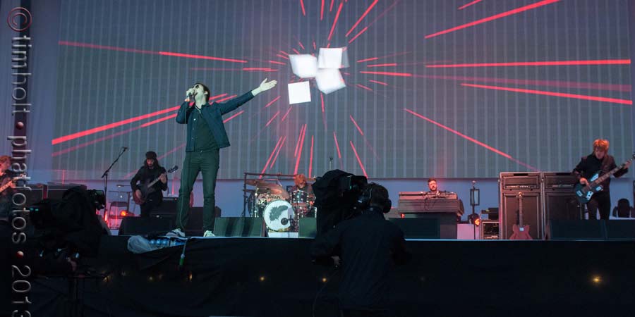 35-Kasabian-KS-HR-288