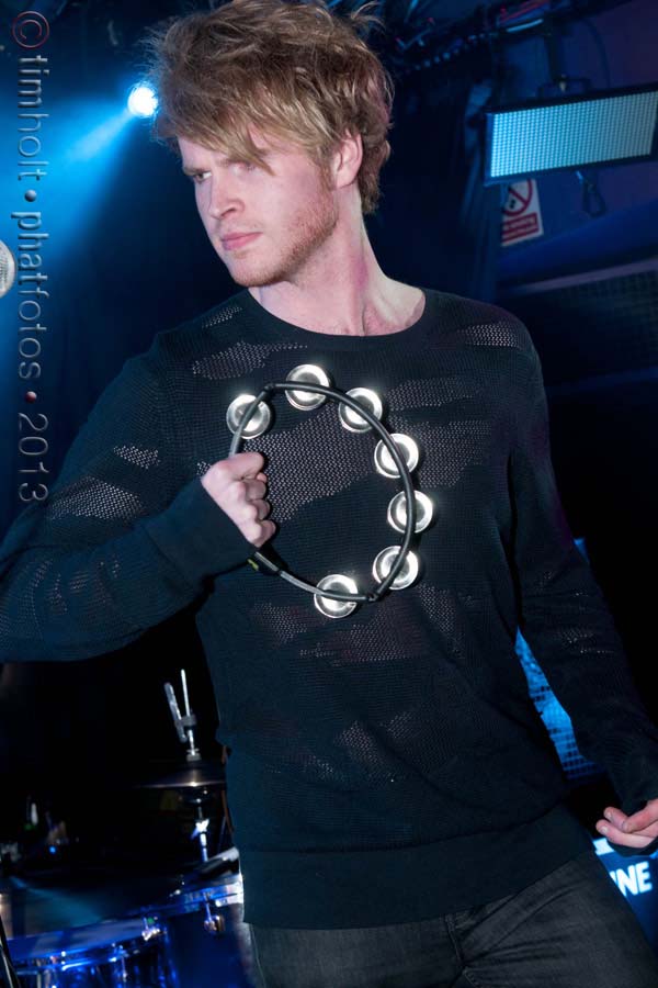 05-Kodaline-KL-DW-041