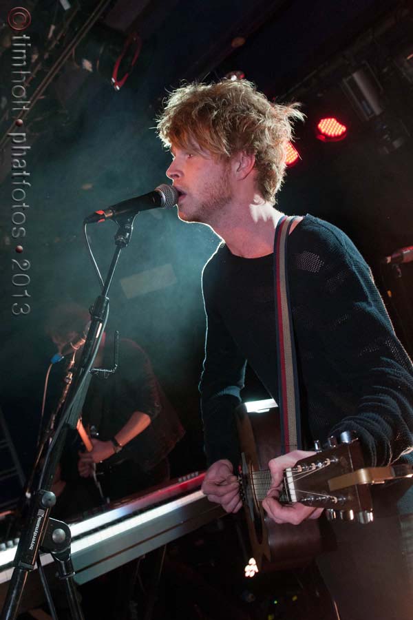 26-Kodaline-KL-DW-122