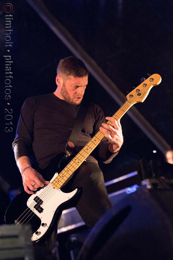 01-Lonely-Brave-LB-VW-018