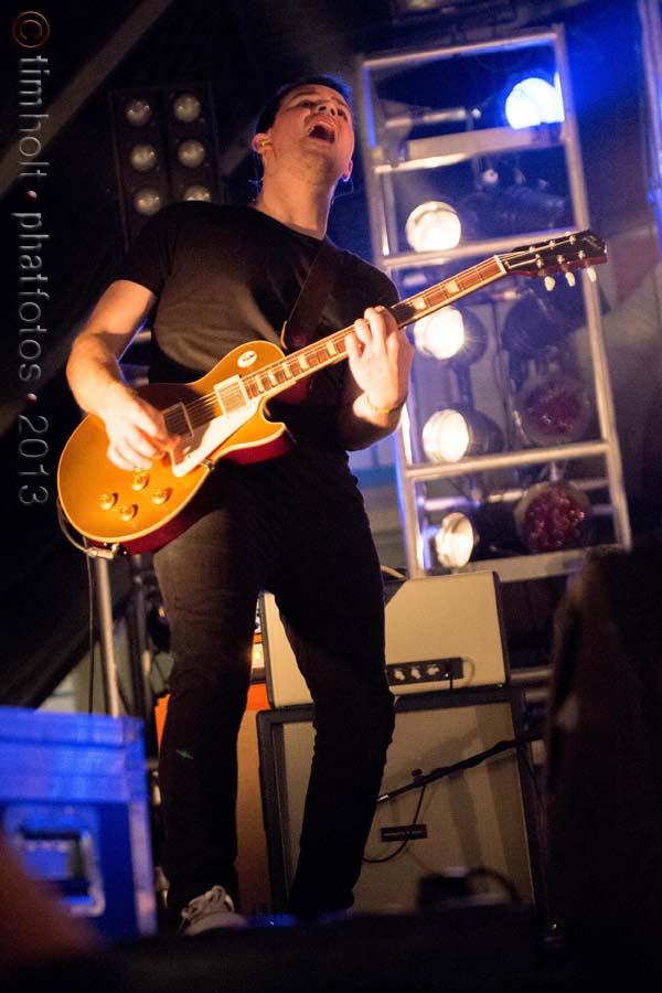 05-Lonely-Brave-LB-VW-033