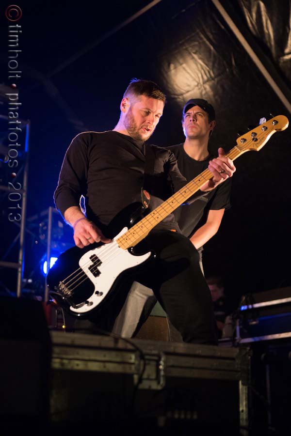 09-Lonely-Brave-LB-VW-043