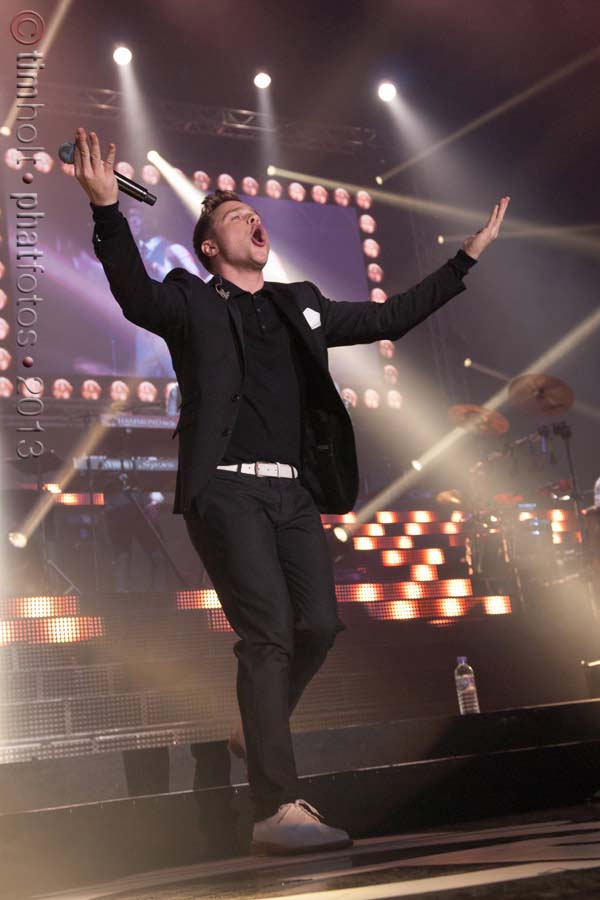 06-Olly-Murs-OM-WA-055