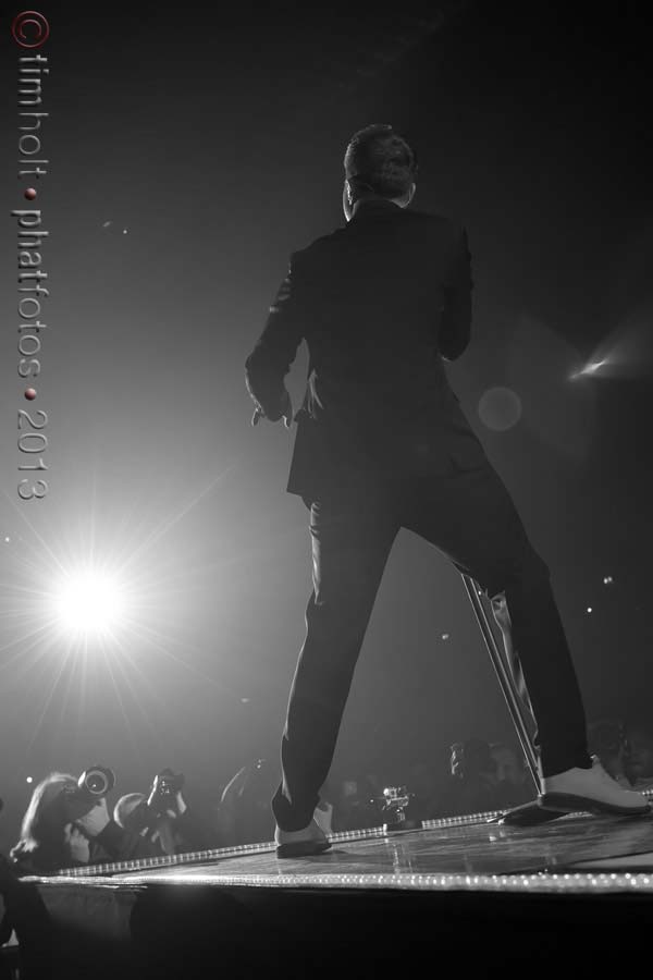 25-Olly-Murs-OM-WA-138