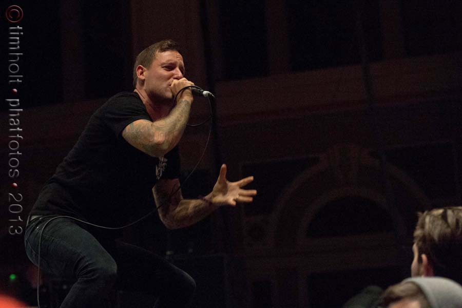 17-Parkway-Drive-PD-VW-054