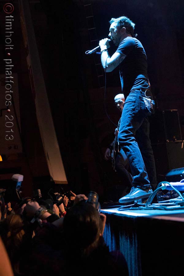 06-Rise-Against-RA-VW-051