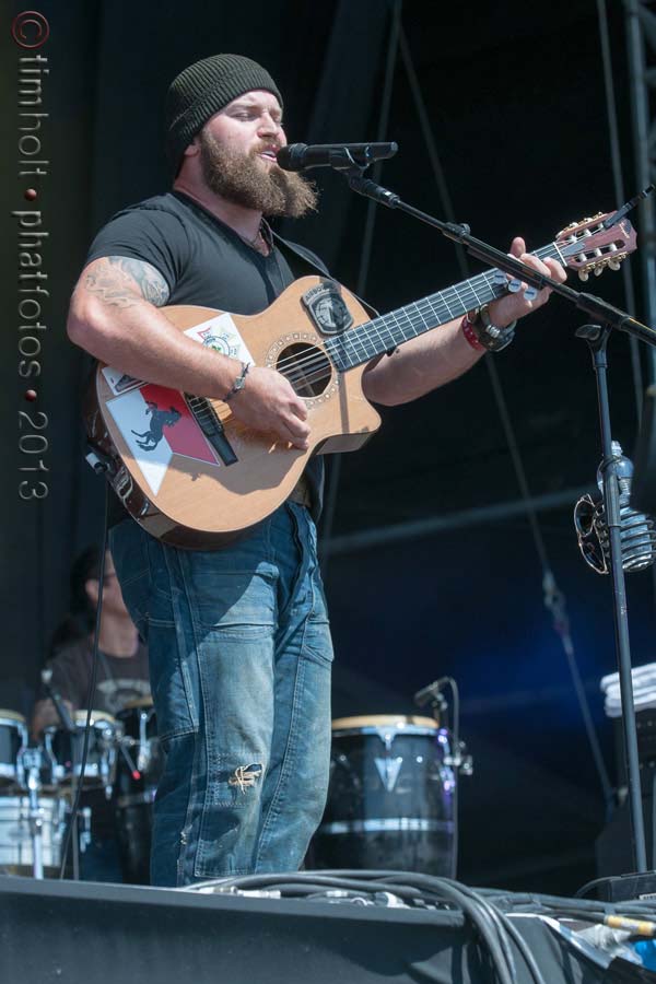 01-Zac-Brown-ZB-HR-001