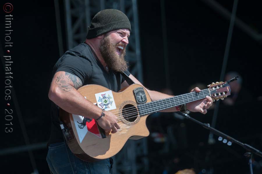 13-Zac-Brown-ZB-HR-073