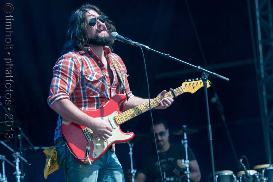 18-Zac-Brown-ZB-HR-127